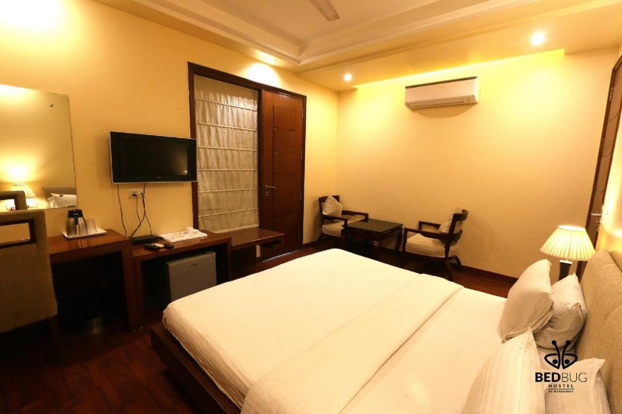Madpackers Delhi West Hostel New Delhi Exterior foto