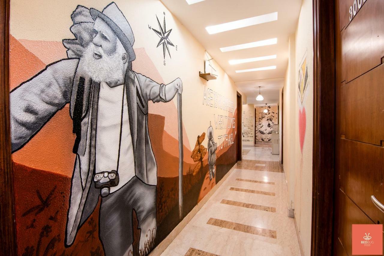 Madpackers Delhi West Hostel New Delhi Exterior foto