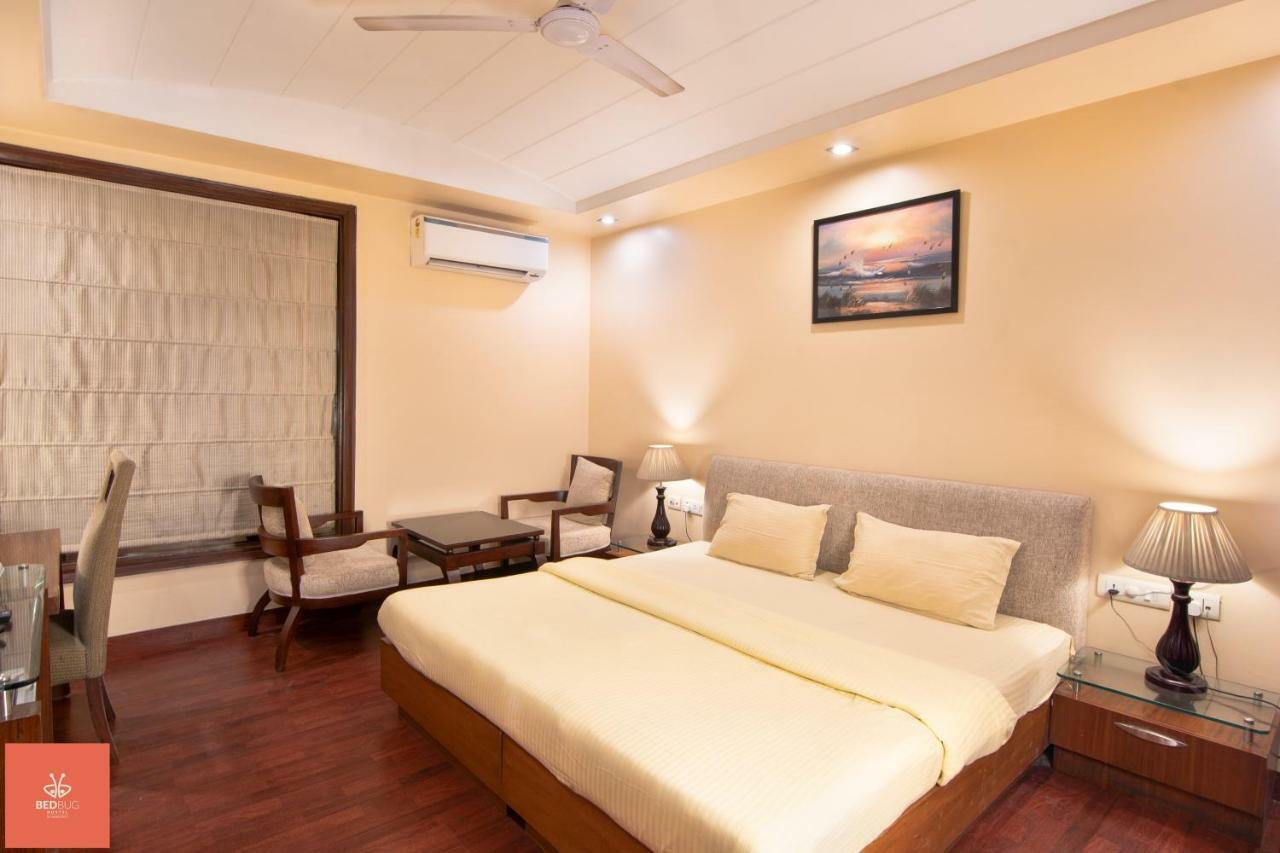 Madpackers Delhi West Hostel New Delhi Exterior foto