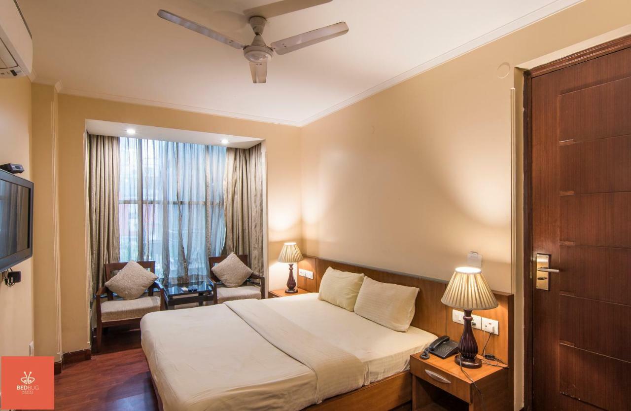 Madpackers Delhi West Hostel New Delhi Exterior foto