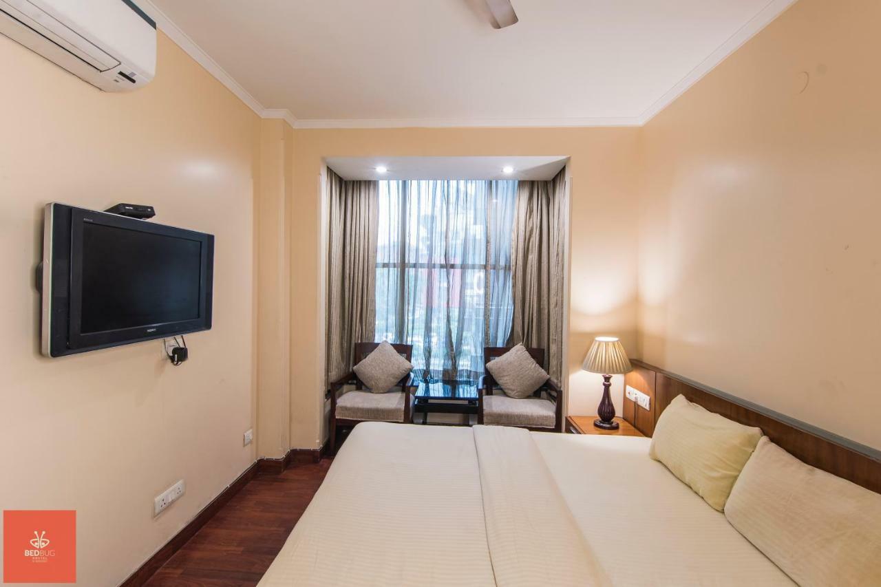 Madpackers Delhi West Hostel New Delhi Exterior foto